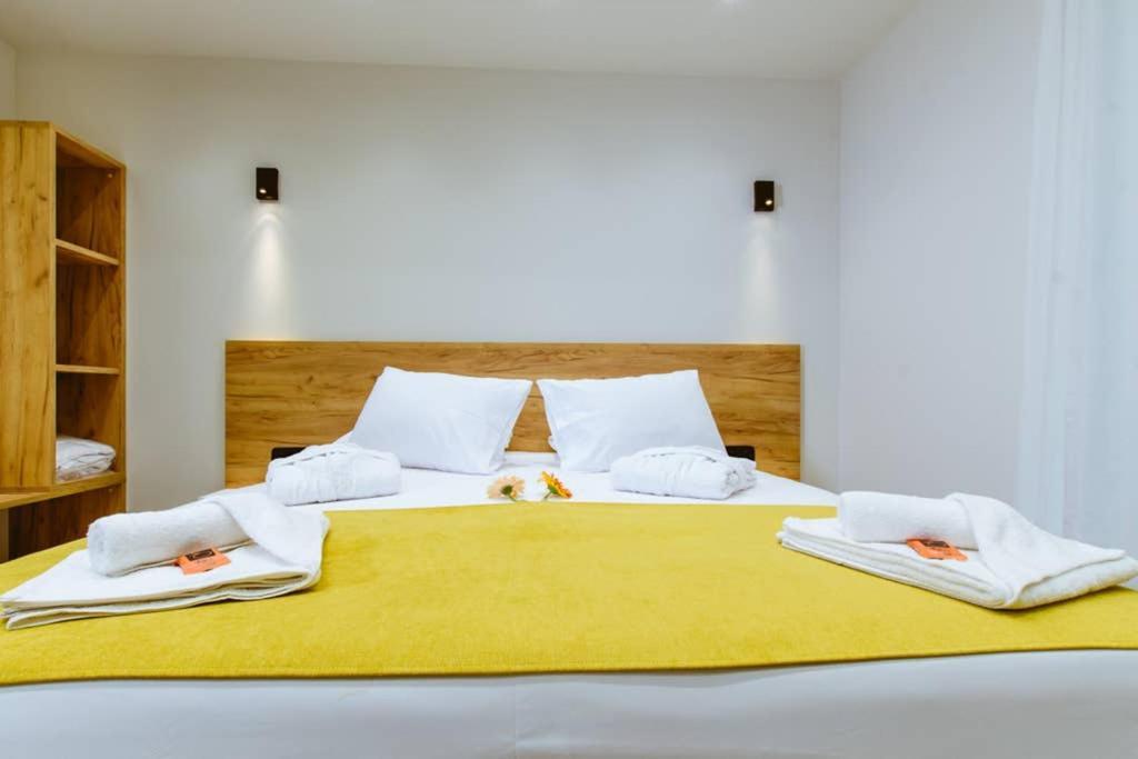 Iliovasilema Apartments เอลาโฟนีซี ภายนอก รูปภาพ