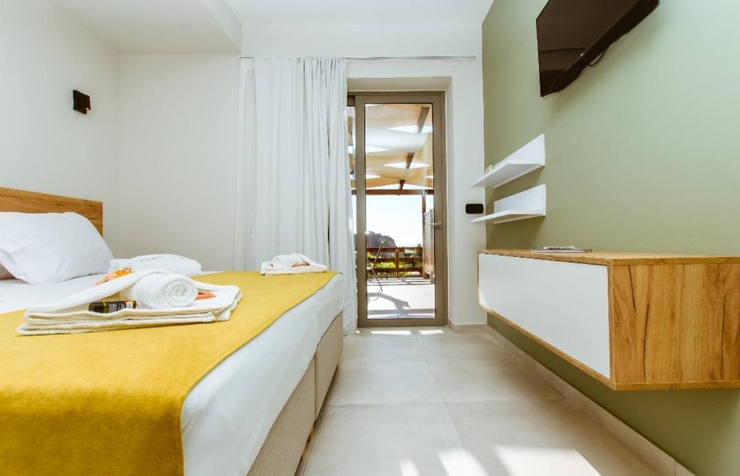 Iliovasilema Apartments เอลาโฟนีซี ภายนอก รูปภาพ