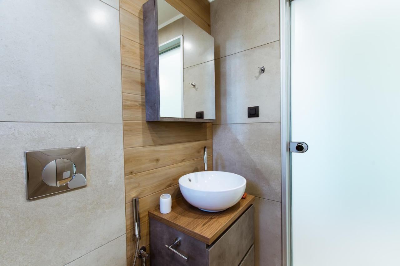 Iliovasilema Apartments เอลาโฟนีซี ภายนอก รูปภาพ